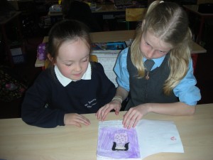 DSCN9730 300x225 - Junior & Senior Infants reading with 4th Class