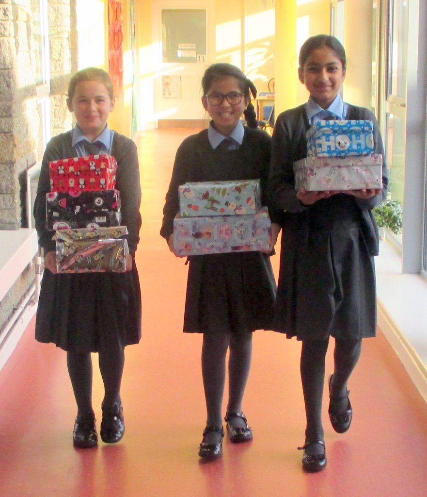 IMG 0966 881x1024 - Shoe Box Appeal 2018