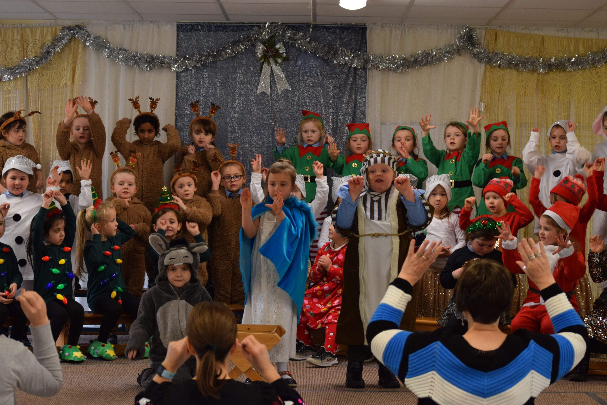 DSC 0040 scaled - Junior & Senior Infants Christmas Concert